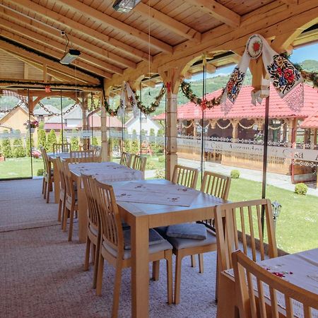 Hotel Casa Alexandru - Locul In Care Te Simti Acasa Viseu de Jos Exterior foto
